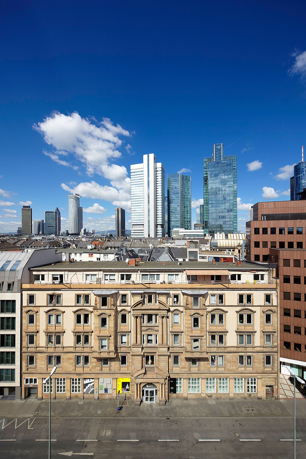 Verwunderlich Alpine Basis Frankfurt Fotosnull